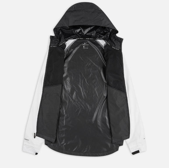 Nike Wind Runner Jacket. Brand New. Men's Size: M - XL. - Picture 2 of 8